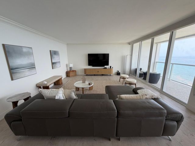 2800 S OCEAN Boulevard 15L, Boca Raton, FL 33432