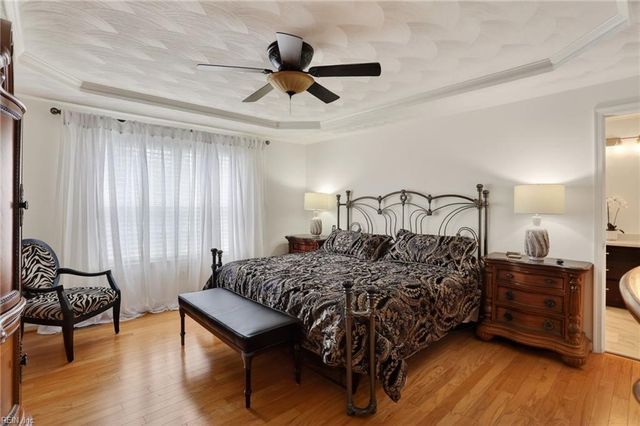 219 Berry Ridge LN, Suffolk, VA 23435