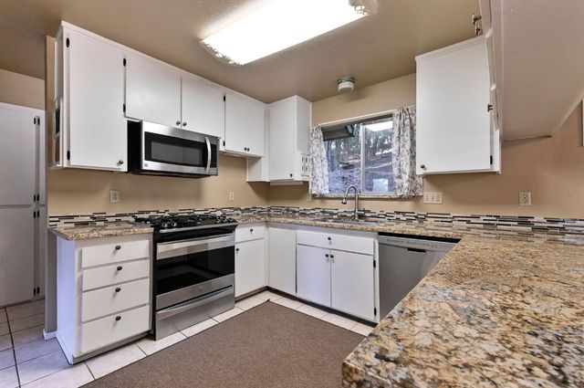 27095 Antelope Dr, Pioneer, CA 95666