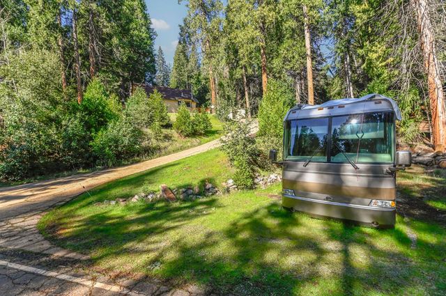 27095 Antelope Dr, Pioneer, CA 95666