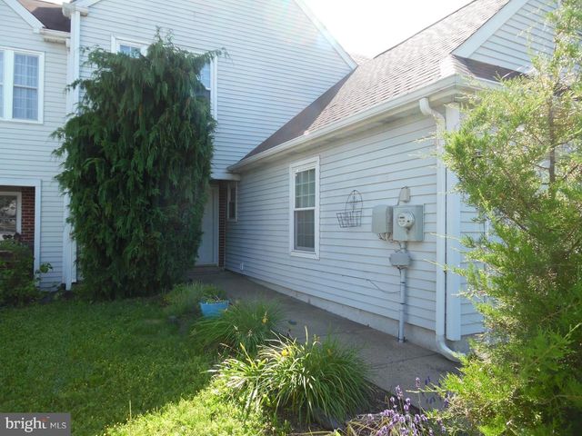 113 WIGTON CIR, Perkasie, PA 18944
