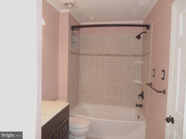 113 WIGTON CIR, Perkasie, PA 18944