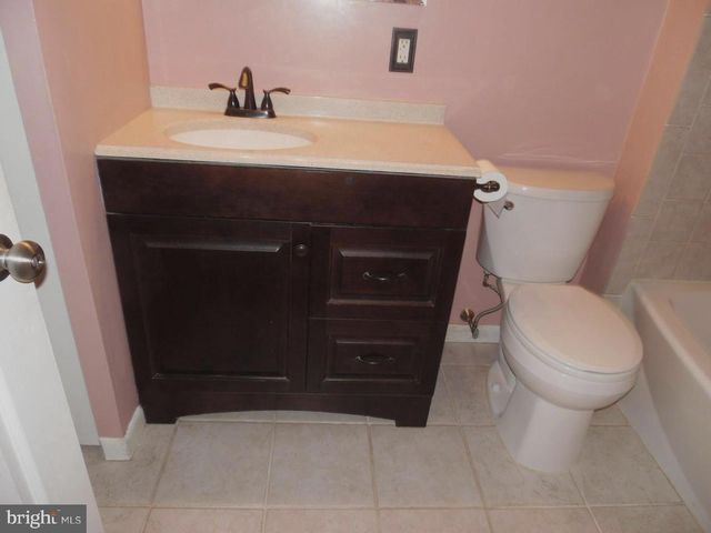 113 WIGTON CIR, Perkasie, PA 18944