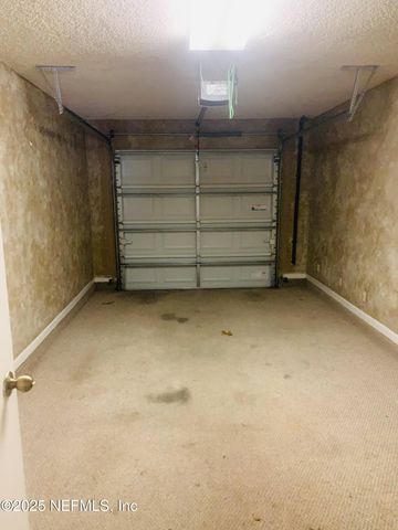 7630 LEAFY FOREST Way, Jacksonville, FL 32277