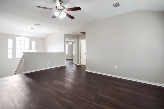 1818 Oak Ridge Drive, Kemah, TX 77565