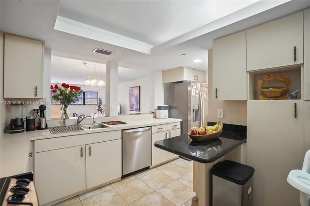 3200 N Port Royale Drive N 210, Fort Lauderdale, FL 33308
