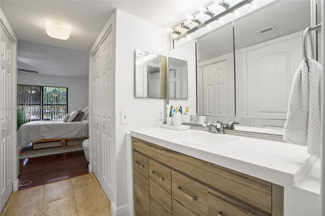 3200 N Port Royale Drive N 210, Fort Lauderdale, FL 33308