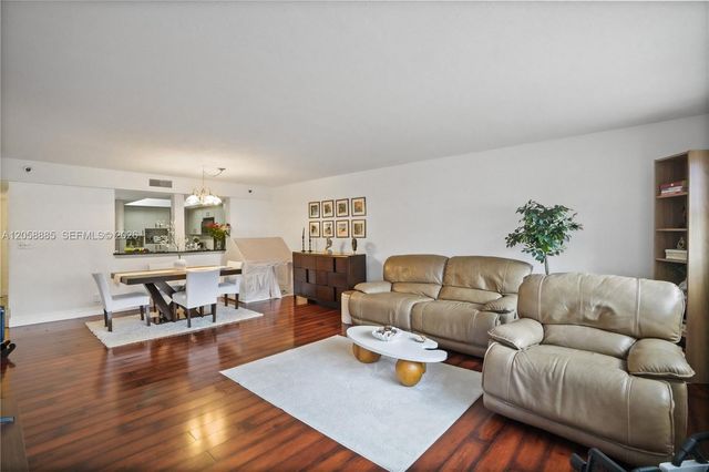3200 N Port Royale Drive N 210, Fort Lauderdale, FL 33308