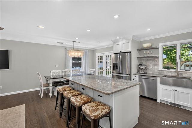 22 Heather Lane, Norwalk, CT 06851