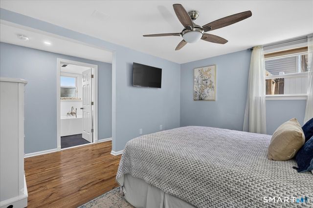 22 Heather Lane, Norwalk, CT 06851