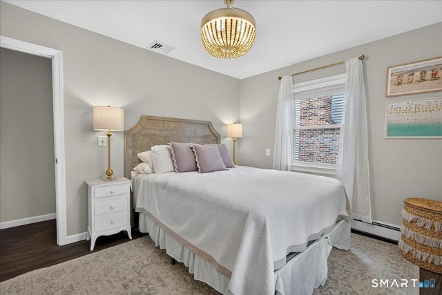 22 Heather Lane, Norwalk, CT 06851