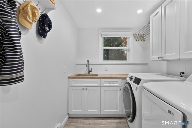 22 Heather Lane, Norwalk, CT 06851