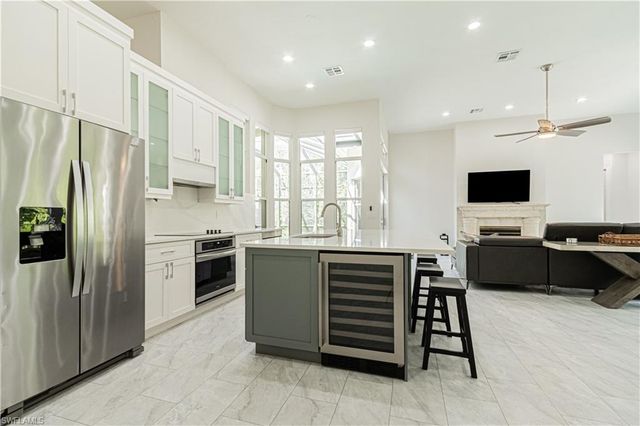 3310 Riverpark CT, Bonita Springs, FL 34134