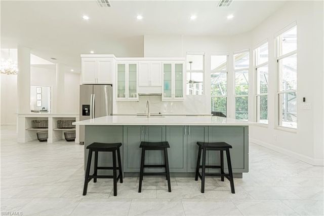 3310 Riverpark CT, Bonita Springs, FL 34134