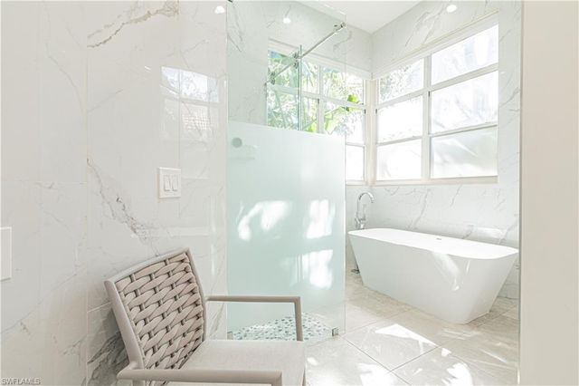 3310 Riverpark CT, Bonita Springs, FL 34134