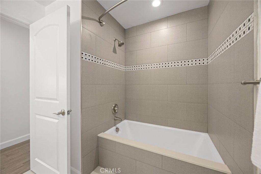 Image 27 of property listing at 4903 Ardsley, Temple City, CA 91780
