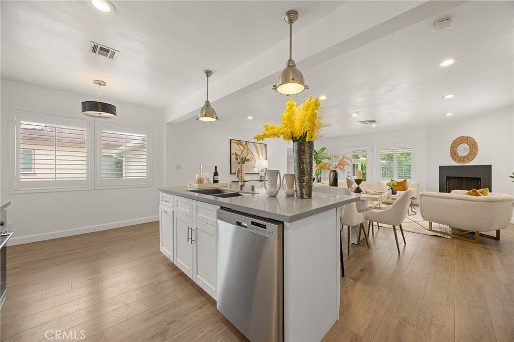 Image 9 of property listing at 4903 Ardsley, Temple City, CA 91780