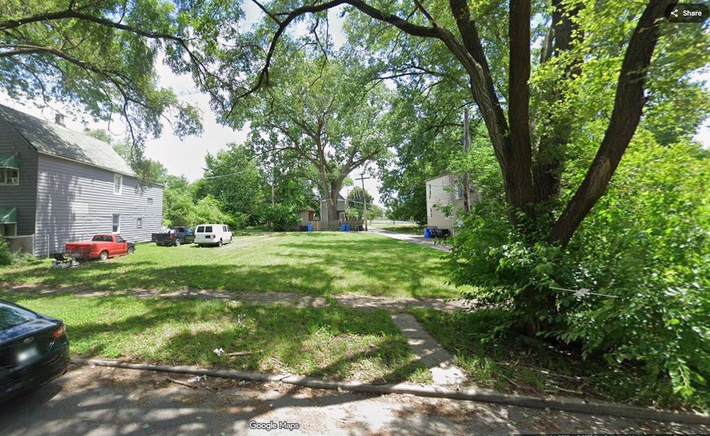 8041 S Parnell Avenue, Chicago, IL 60620 — exterior