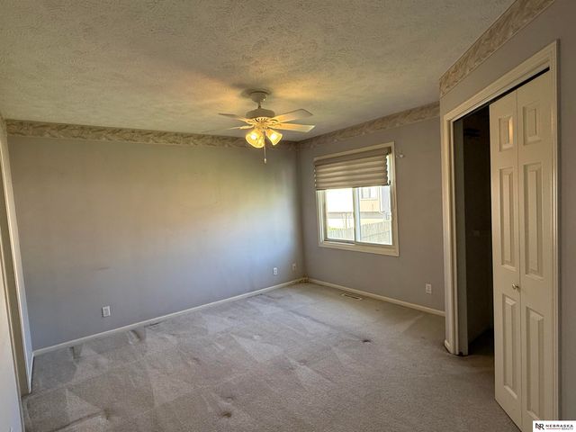 15321 Chalco Pointe Drive, Omaha, NE 68138