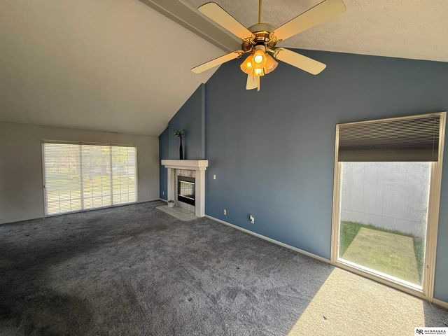 15321 Chalco Pointe Drive, Omaha, NE 68138