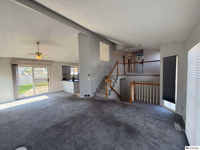 15321 Chalco Pointe Drive, Omaha, NE 68138