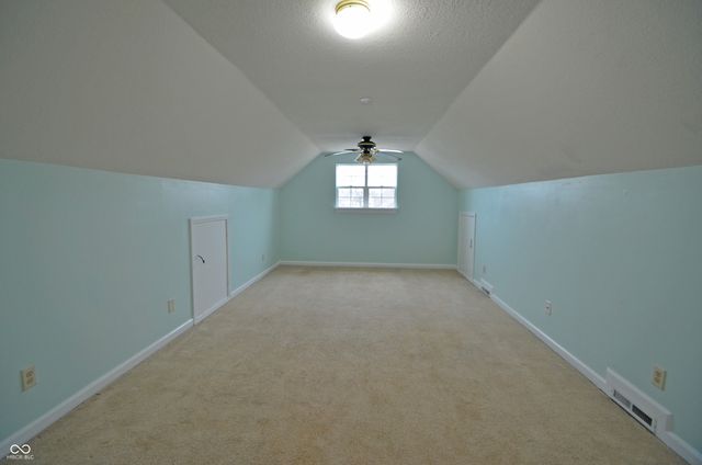 6389 Hillview Circle, Fishers, IN 46038