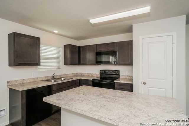 9335 Somers Branch, San Antonio, TX 78211