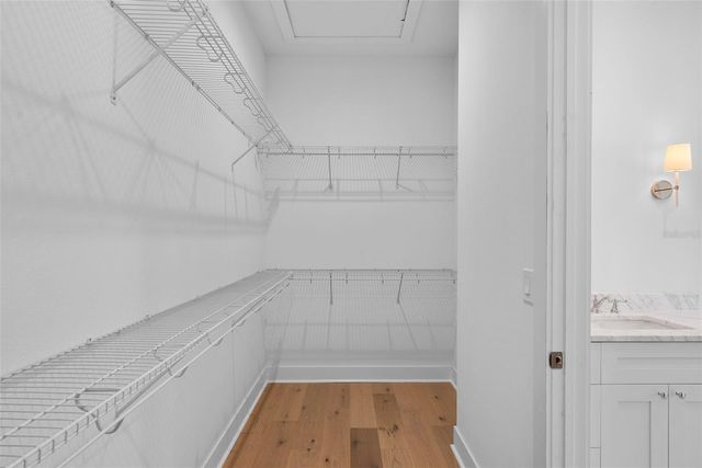 3301 W IOWA, Tampa, FL 33611