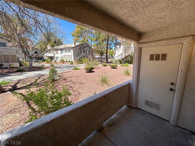 3065 Casey Drive 102, Las Vegas, NV 89120