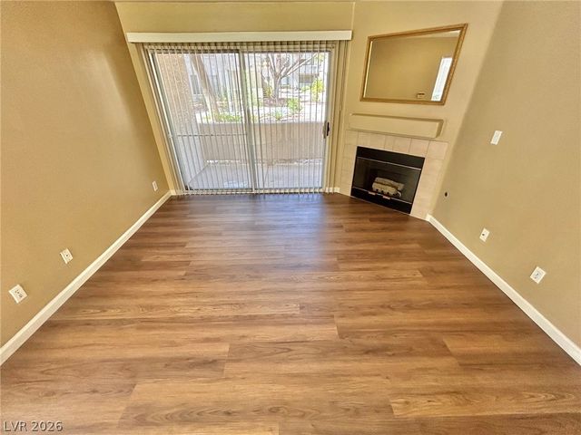 3065 Casey Drive 102, Las Vegas, NV 89120