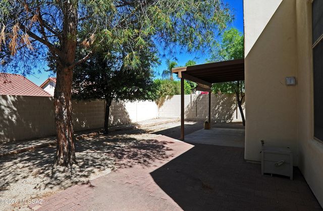 11701 N Copper Creek Drive, Tucson, AZ 85737