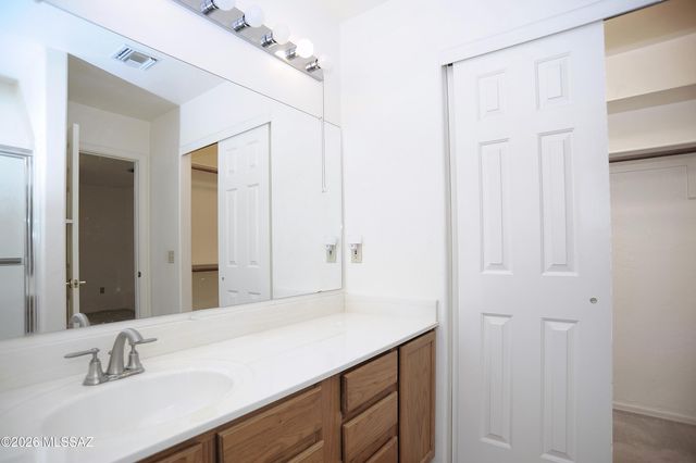 11701 N Copper Creek Drive, Tucson, AZ 85737