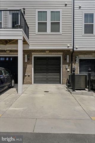 20799 LAMLASH TER, Ashburn, VA 20147