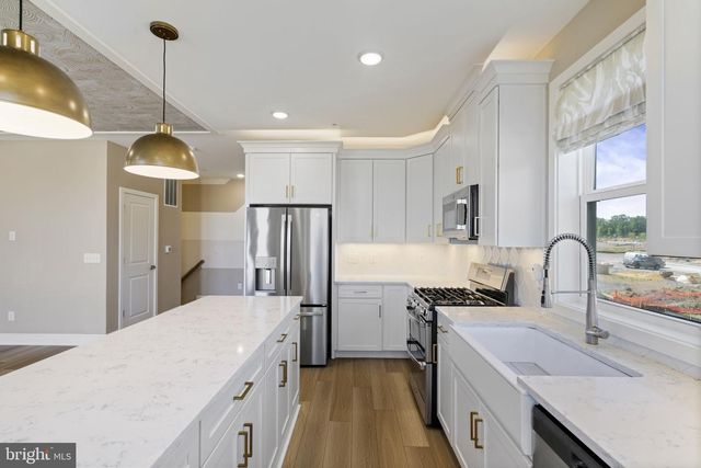 20799 LAMLASH TER, Ashburn, VA 20147