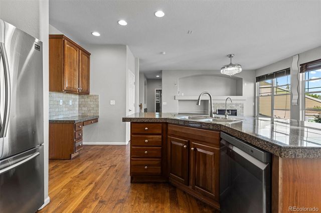 5365 S Haleyville Way, Aurora, CO 80016