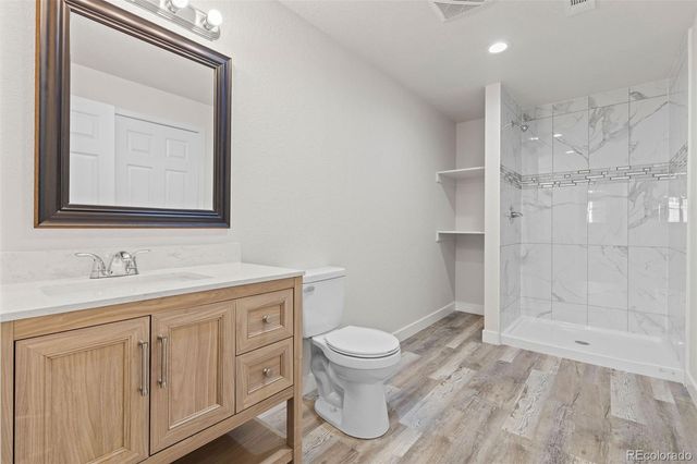 5365 S Haleyville Way, Aurora, CO 80016