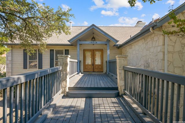 19318 Strauss, San Antonio, TX 78256