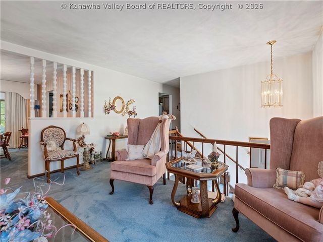241 Lakeview Drive, St Albans, WV 25177