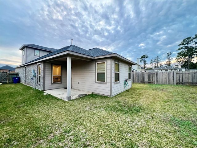10036 Gold Finch Run, Magnolia, TX 77354