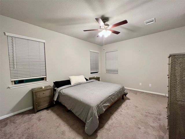 10036 Gold Finch Run, Magnolia, TX 77354