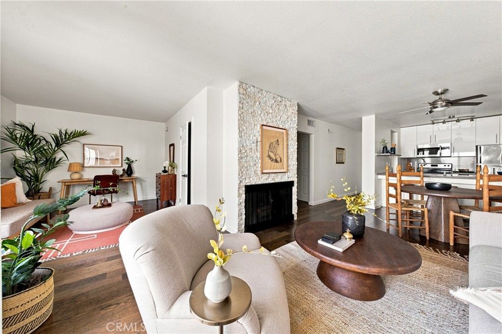 141 S Clark Drive 422, West Hollywood, CA 90048 — photo 3