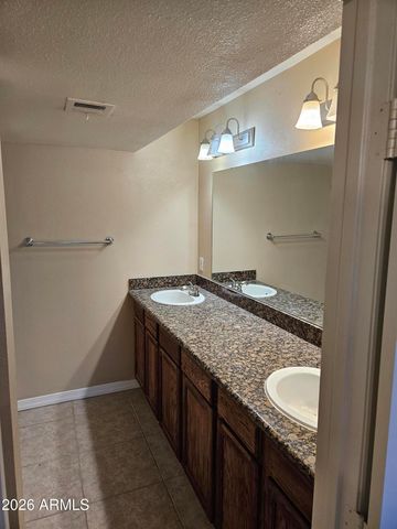 935 N GRANITE REEF Road 116, Scottsdale, AZ 85257