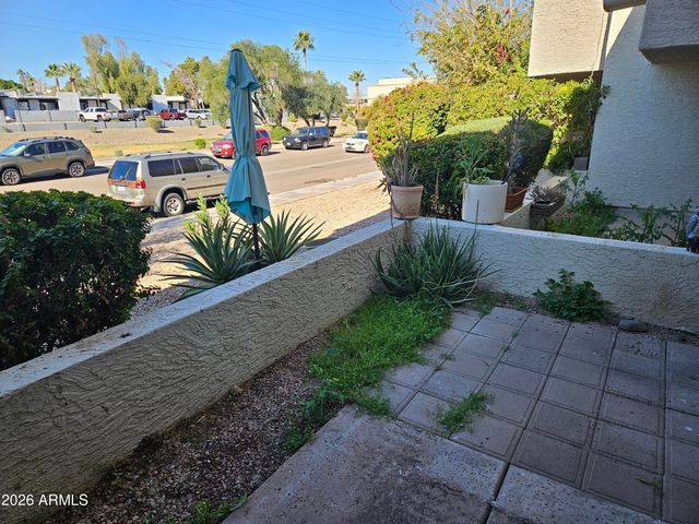 935 N GRANITE REEF Road 116, Scottsdale, AZ 85257