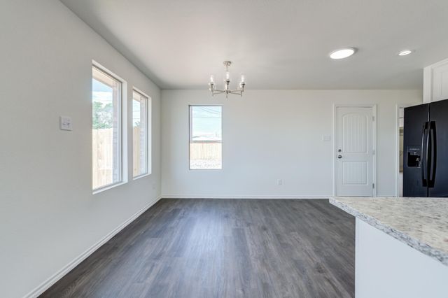 923 E Fordham Street, Lubbock, TX 79403