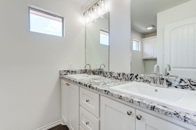 923 E Fordham Street, Lubbock, TX 79403