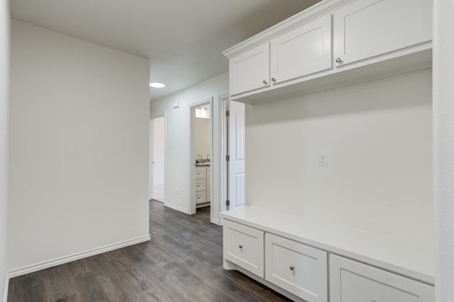 923 E Fordham Street, Lubbock, TX 79403