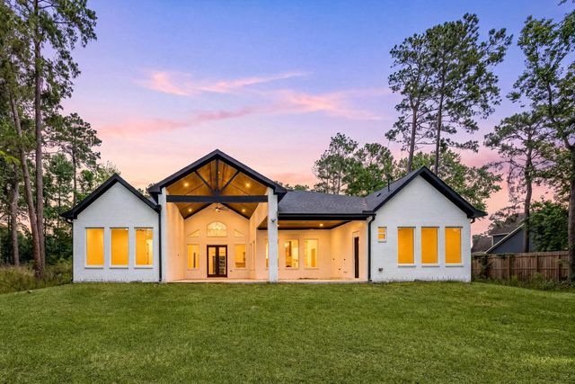 7321 Ponderosa Dr, Magnolia, TX 77354