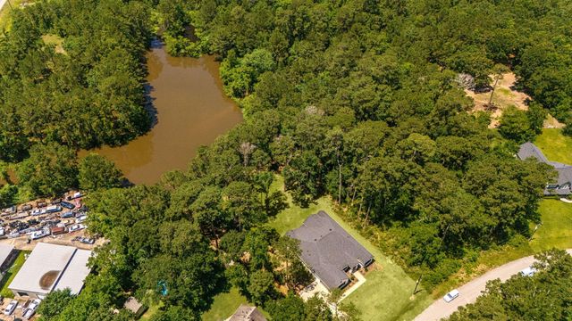 7321 Ponderosa Dr, Magnolia, TX 77354