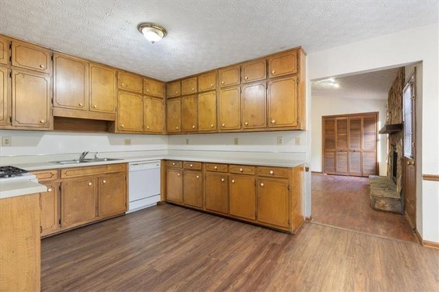 1786 Dunbarton Drive, Lithonia, GA 30058