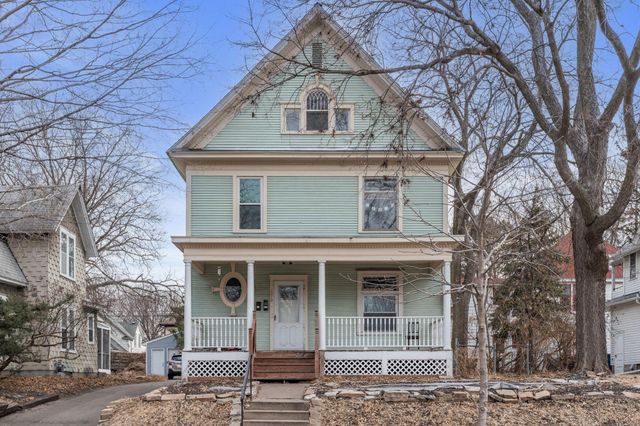 1068 13th Avenue SE, Minneapolis, MN 55414